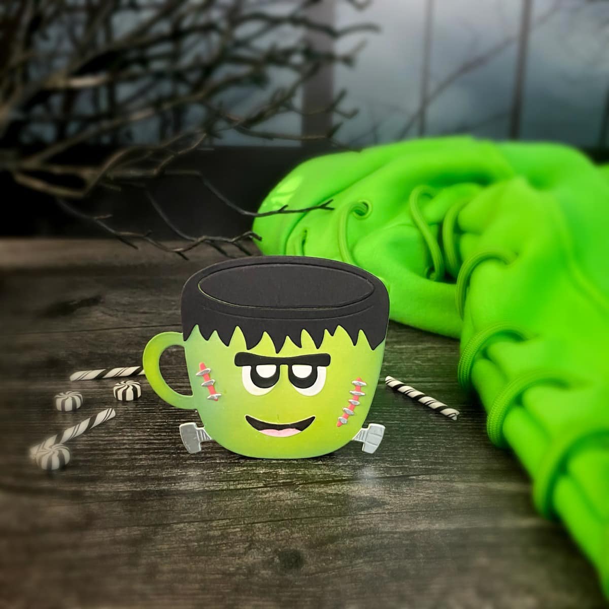 Franky Mug Die Set