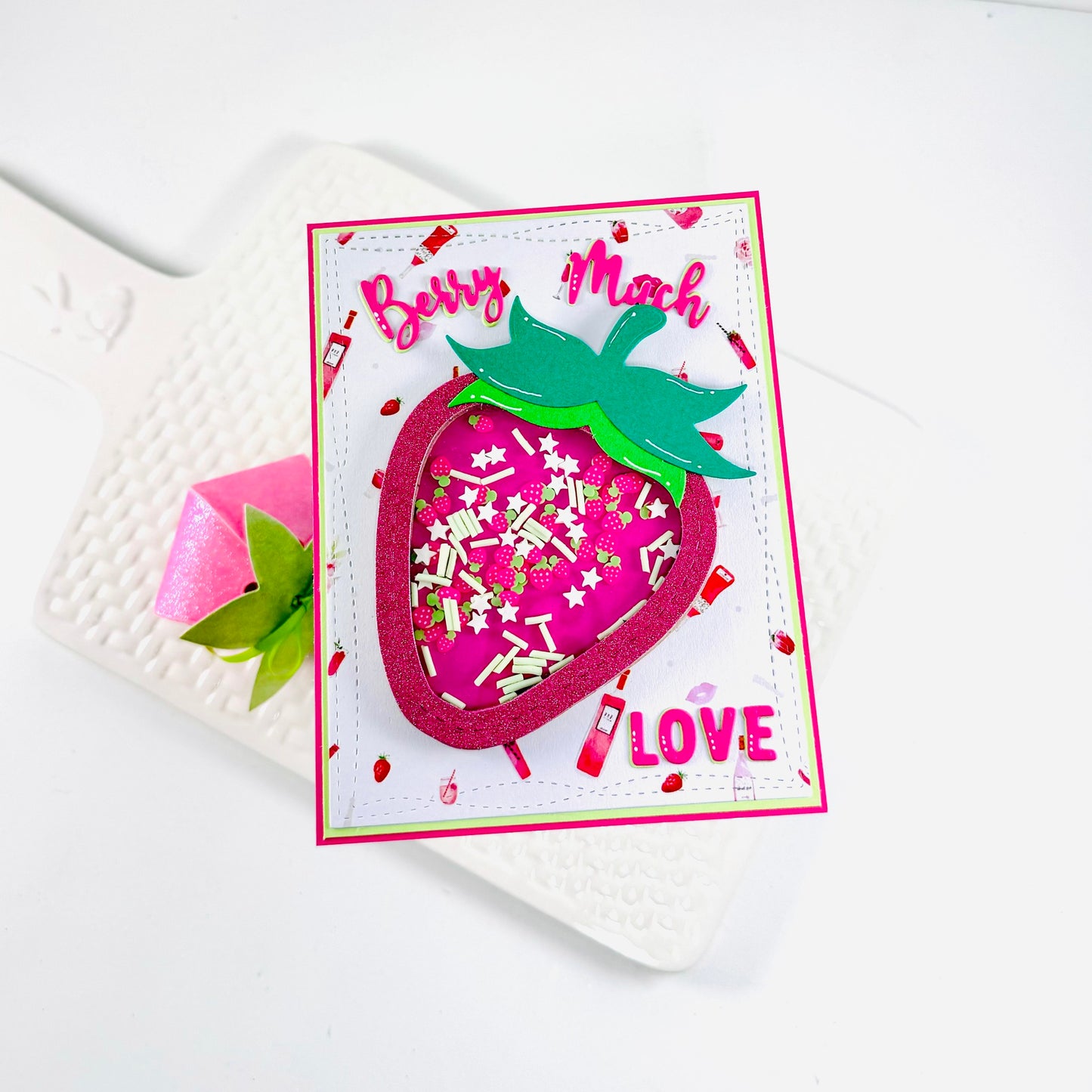 Strawberry is my Jam shaker Bits