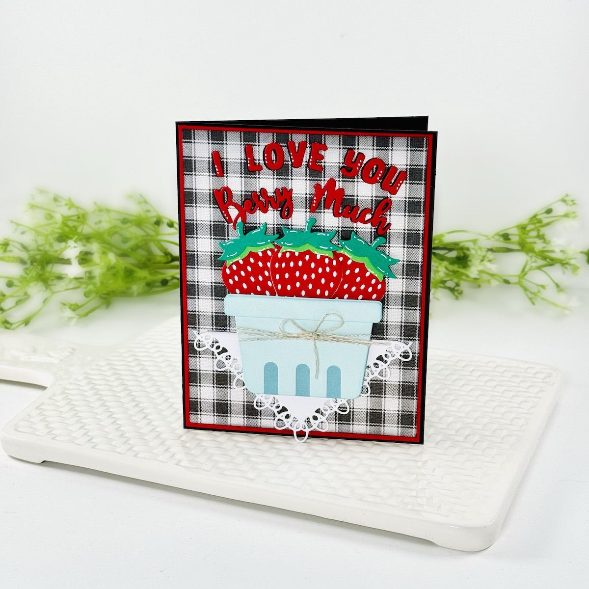 Shaker Strawberry Die set