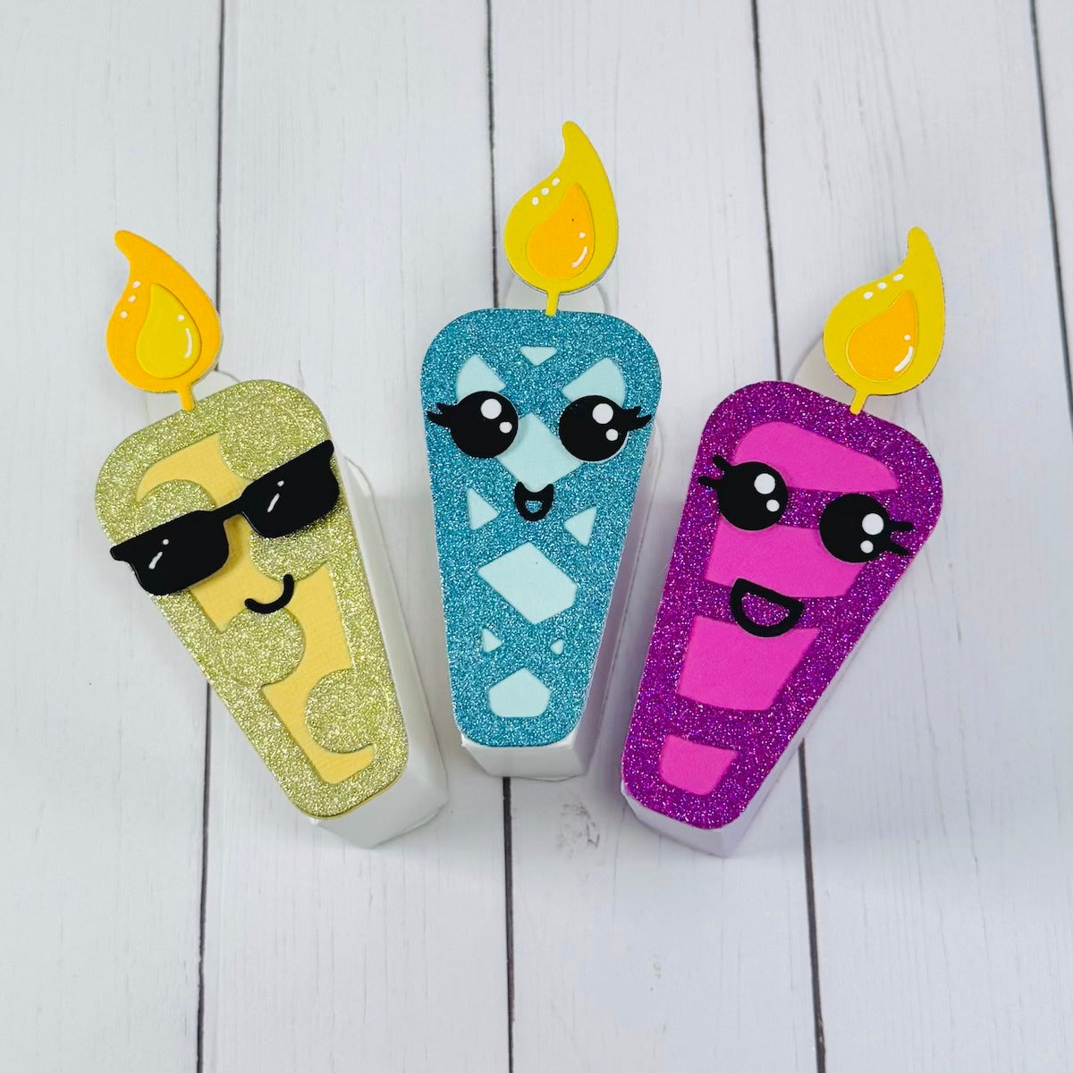 Shaker Birthday Candles Die set