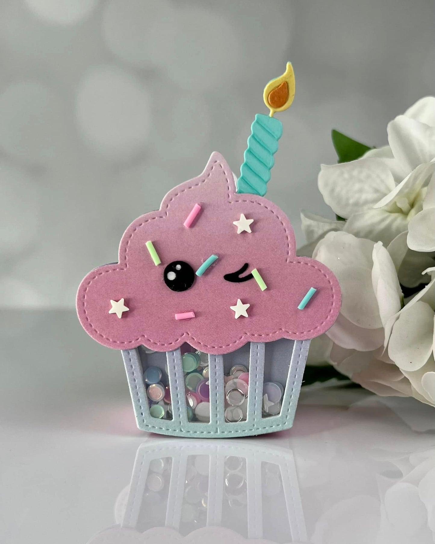 Shaker Birthday Cupcake Die set
