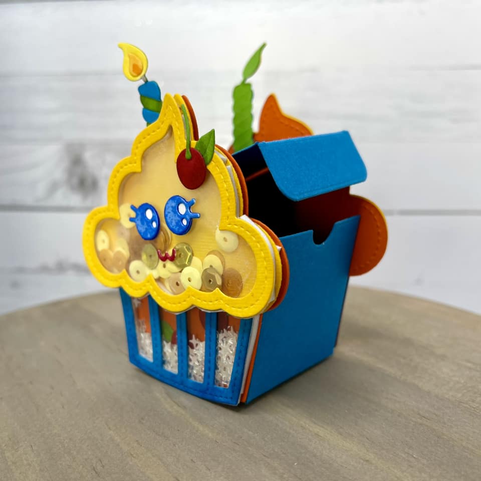 Shaker Birthday Cupcake Die set