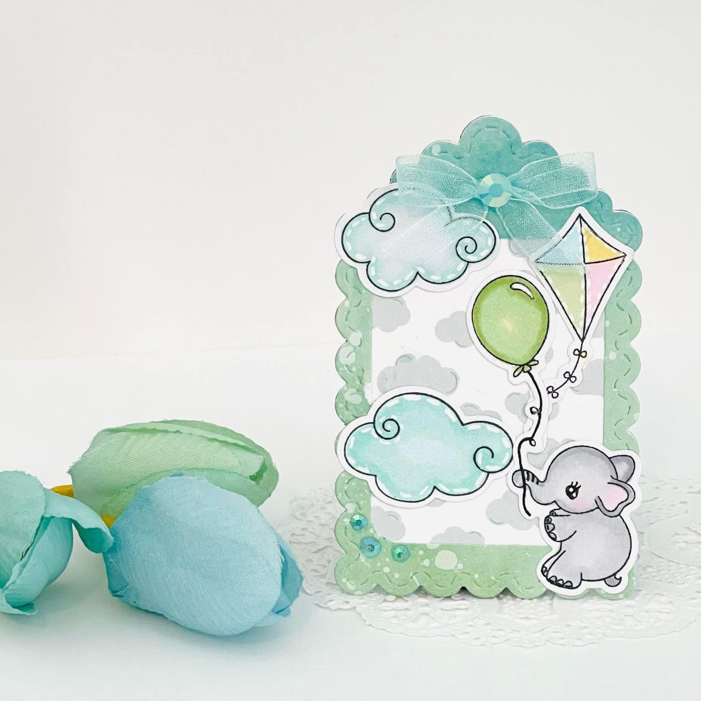 Up, Up & Away Pixi Cuts