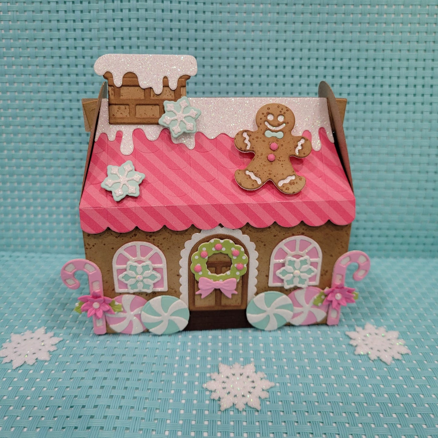 Gingerbread House BG Add On die set