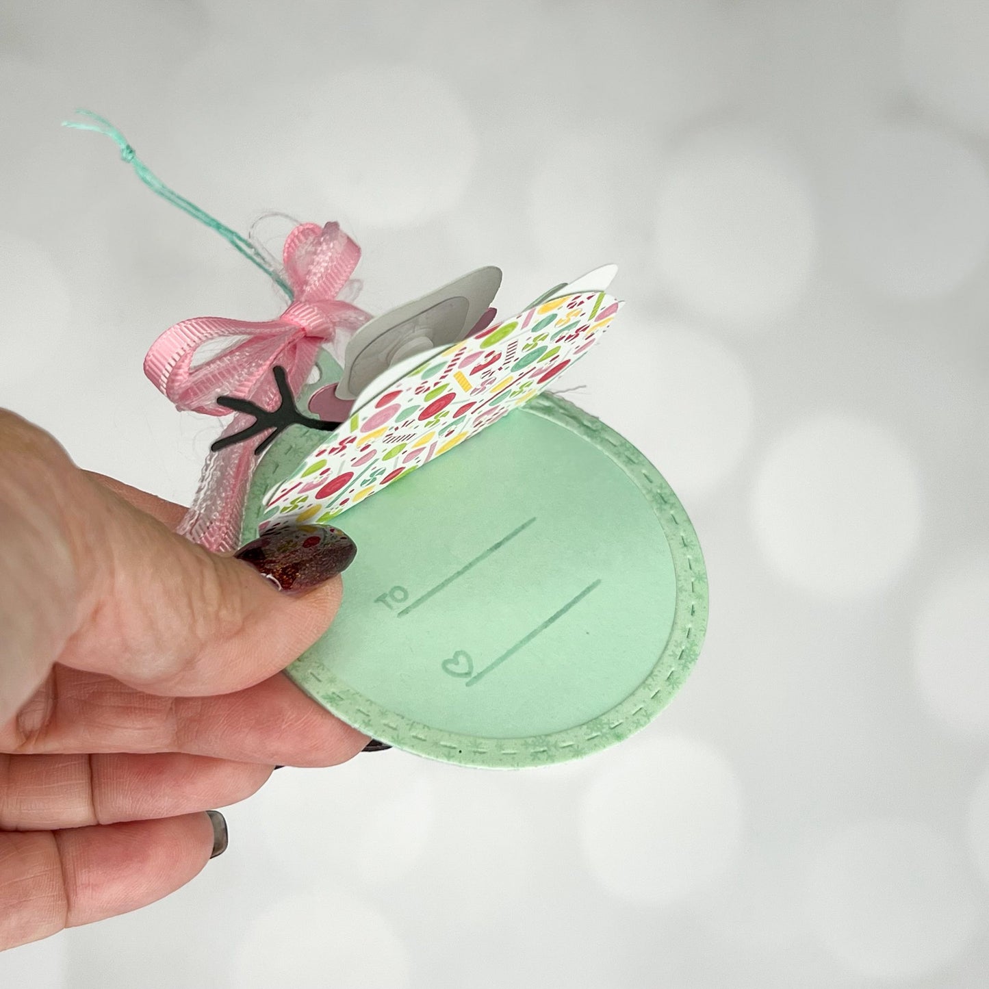 Peek A Boo Tag C Die