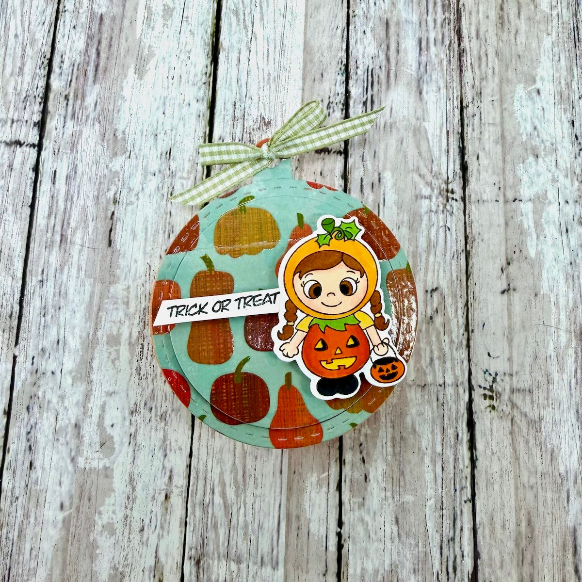 Peek A Boo Tag C Die