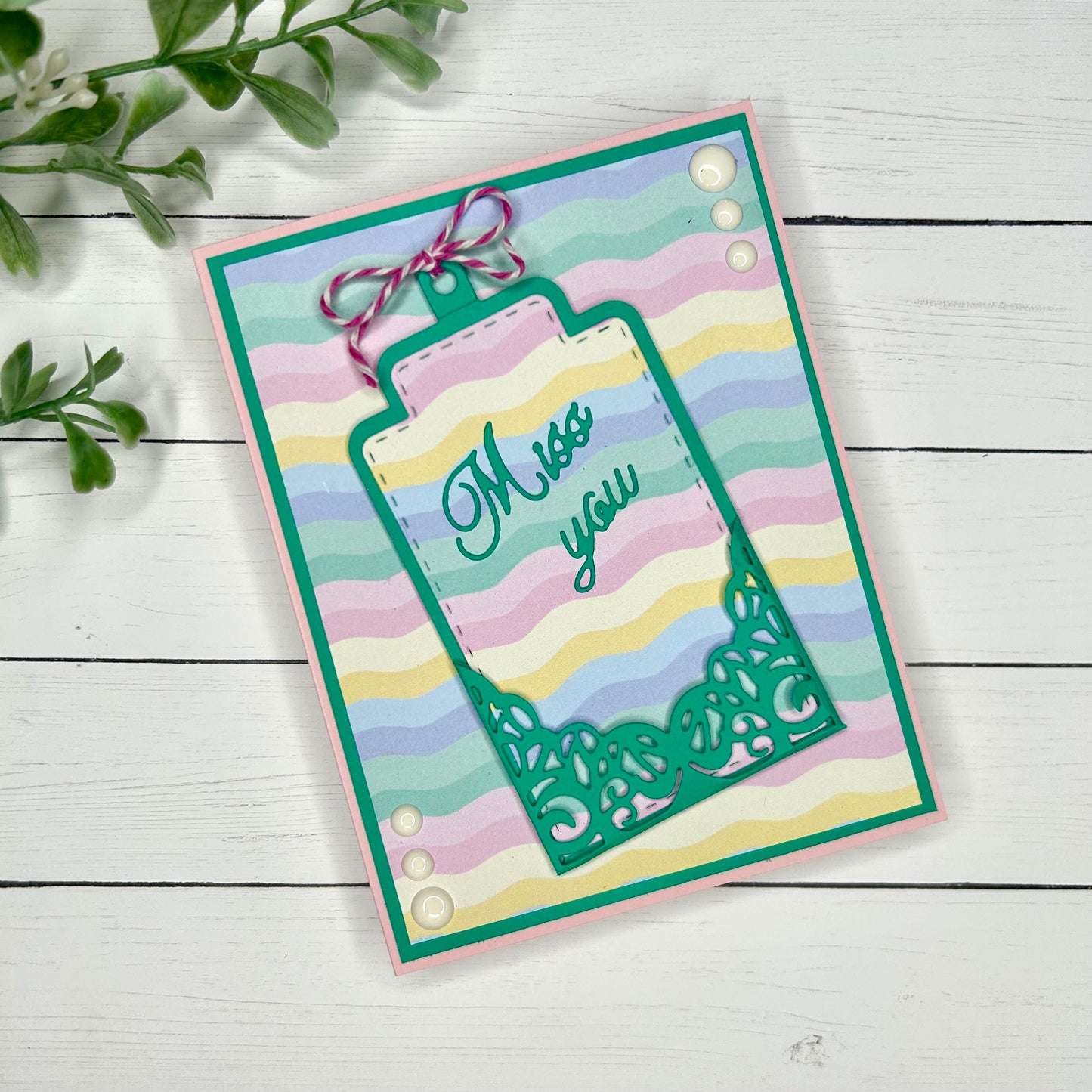 Fancy Lace Pocket Tag Die