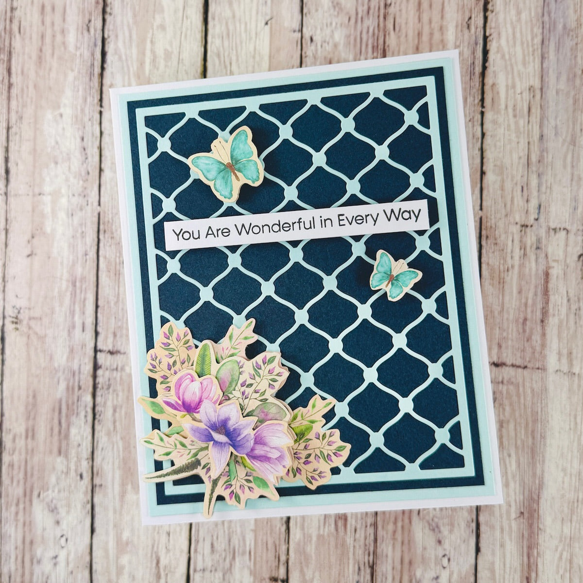 Elegant Lattice Cover Die