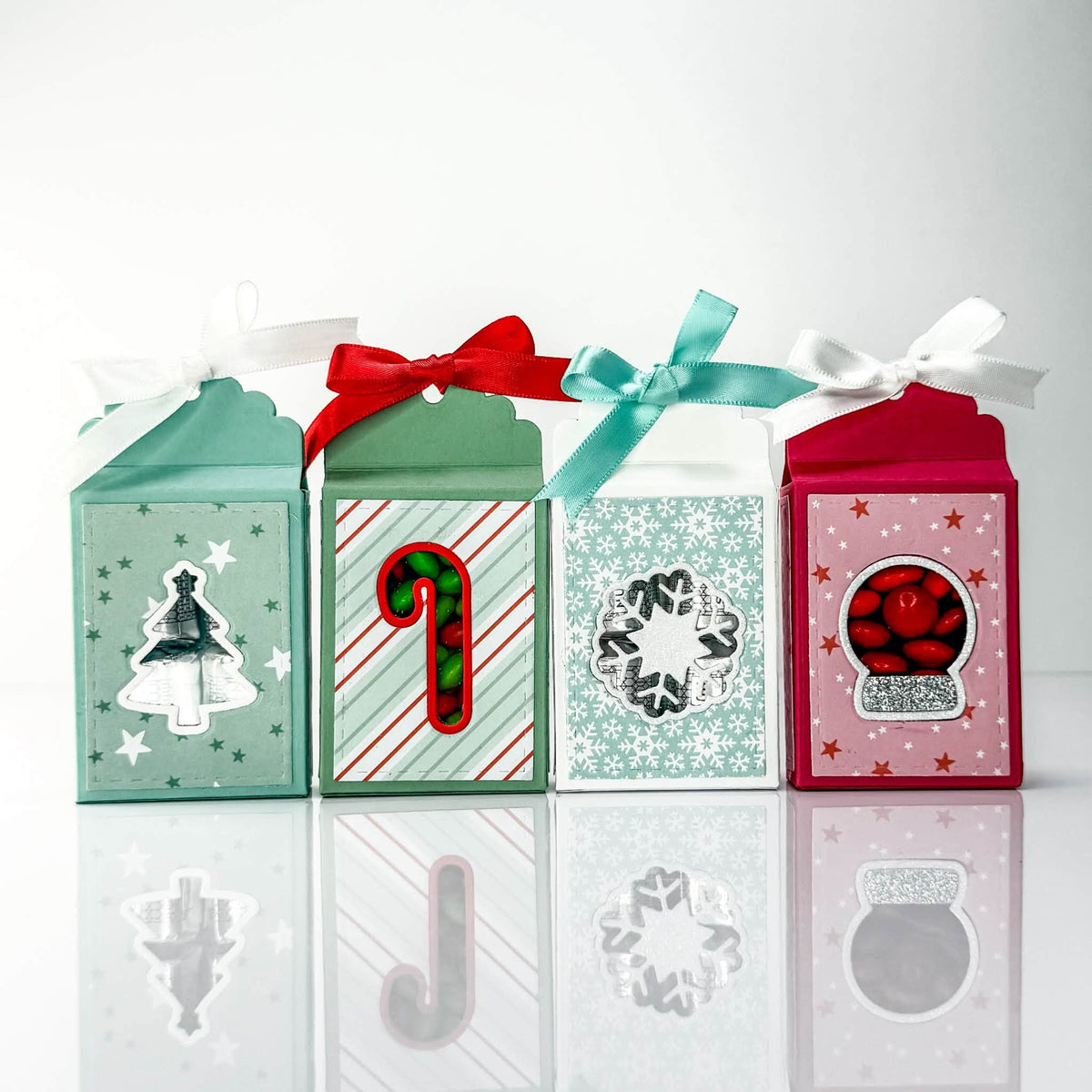 Holiday Tag Box Die
