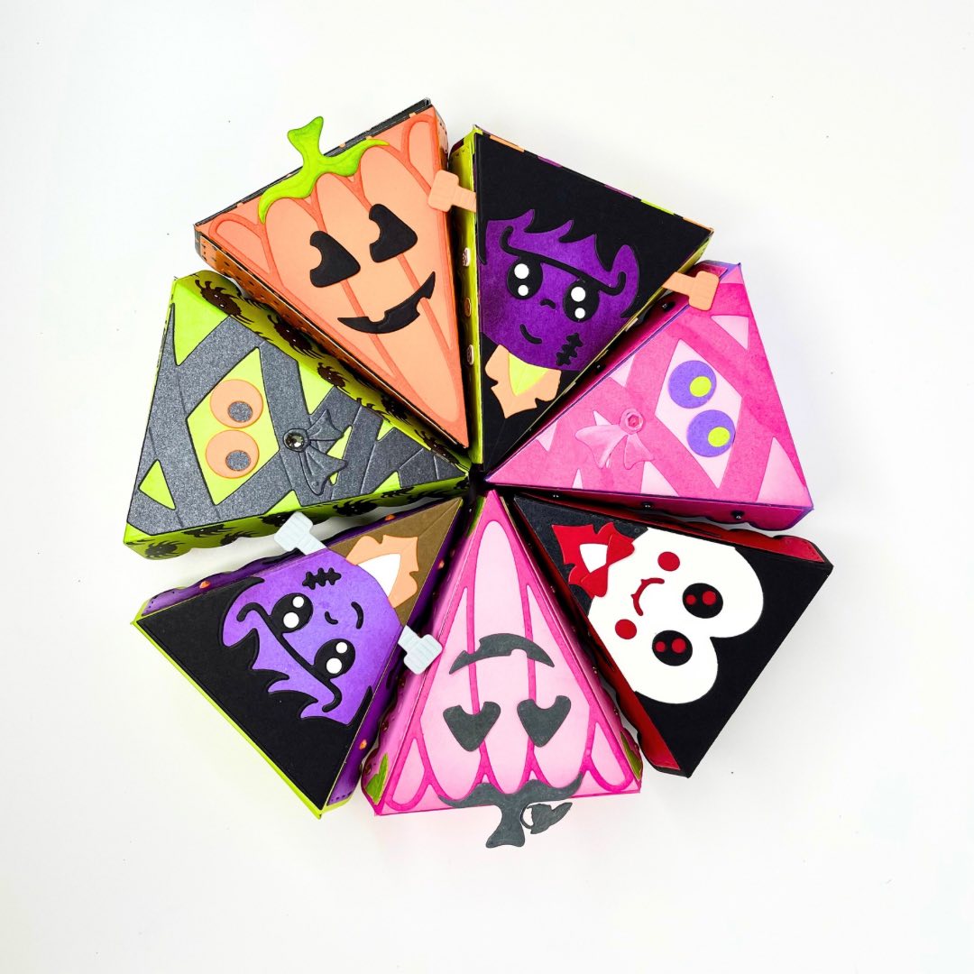 Halloween cake bundle.